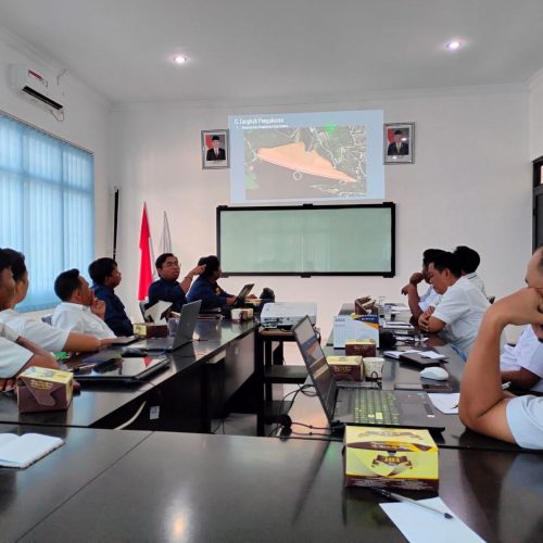 Membangun Kemandirian UPB dengan Pelatihan Topografi dan Bathimetri